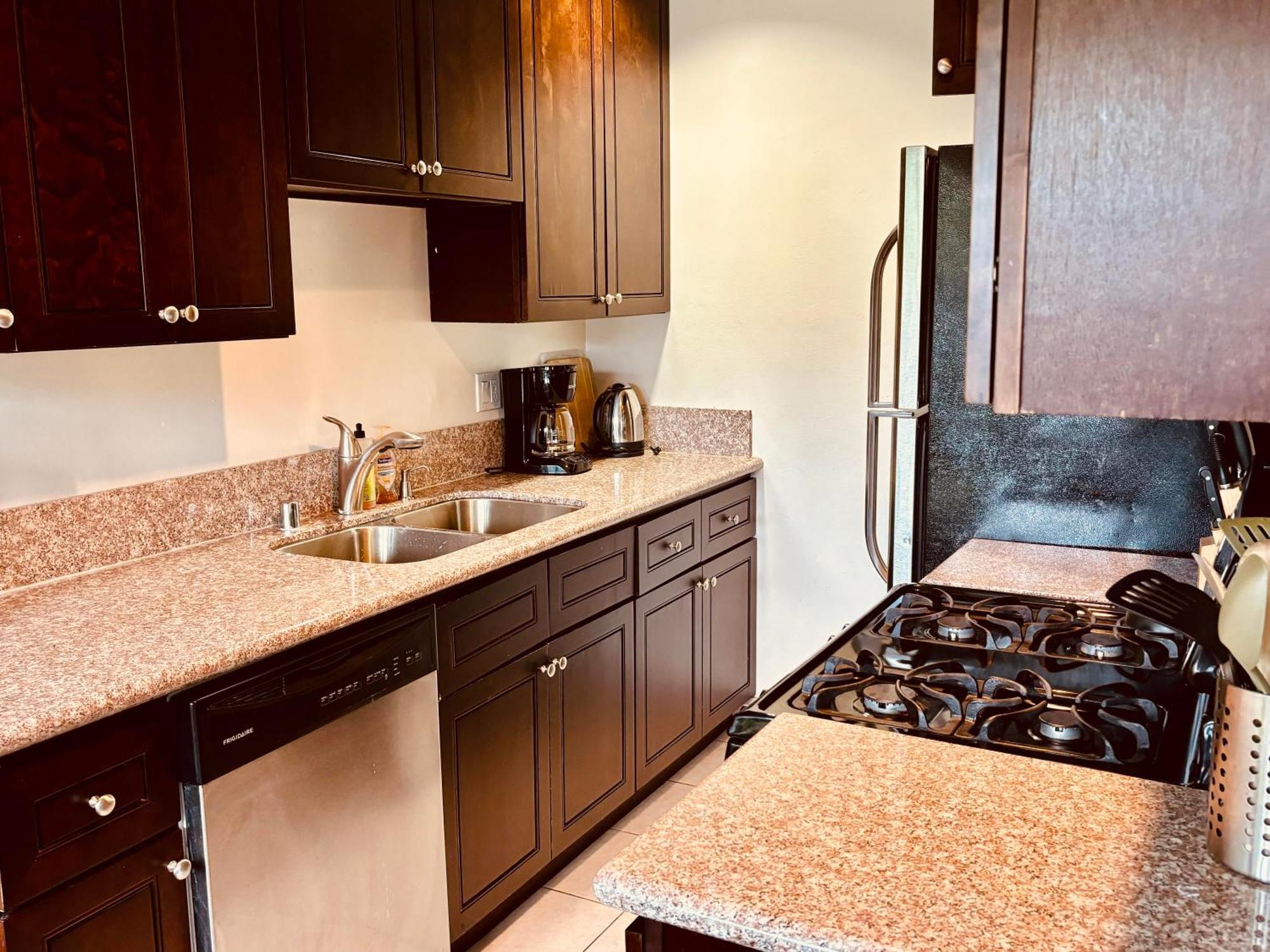 Centrally Located 2 Bed Ucla Apartment 로스앤젤레스 외부 사진